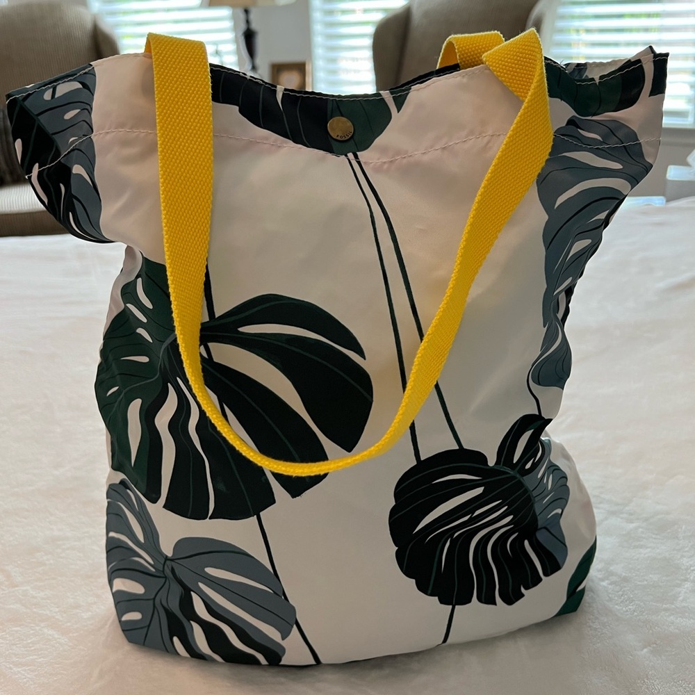 Fossil Nylon Multi print Tote Bag with removable zippered pouch pocket